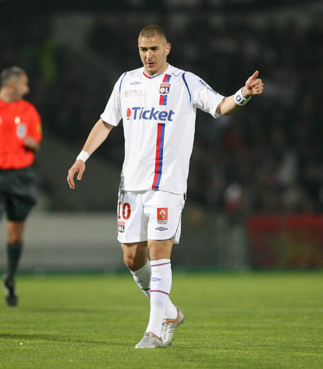 开云体育中国官网-瑞典绝杀里昂，本泽马惊艳四座